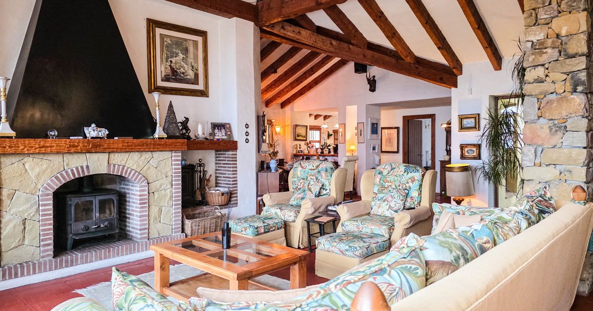 Villa in Estepona, Bahia Dorada, Estepona, 8/12