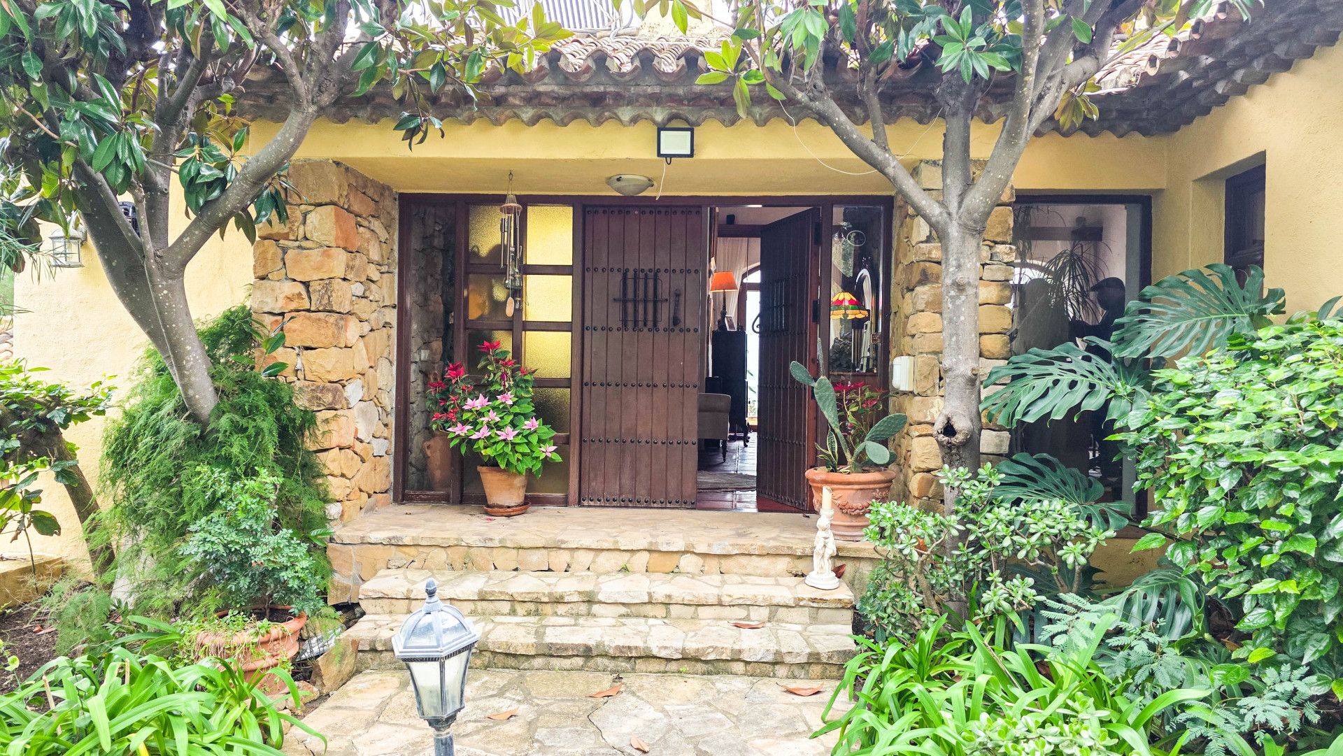 Villa in Estepona, Bahia Dorada, Estepona, 10/12