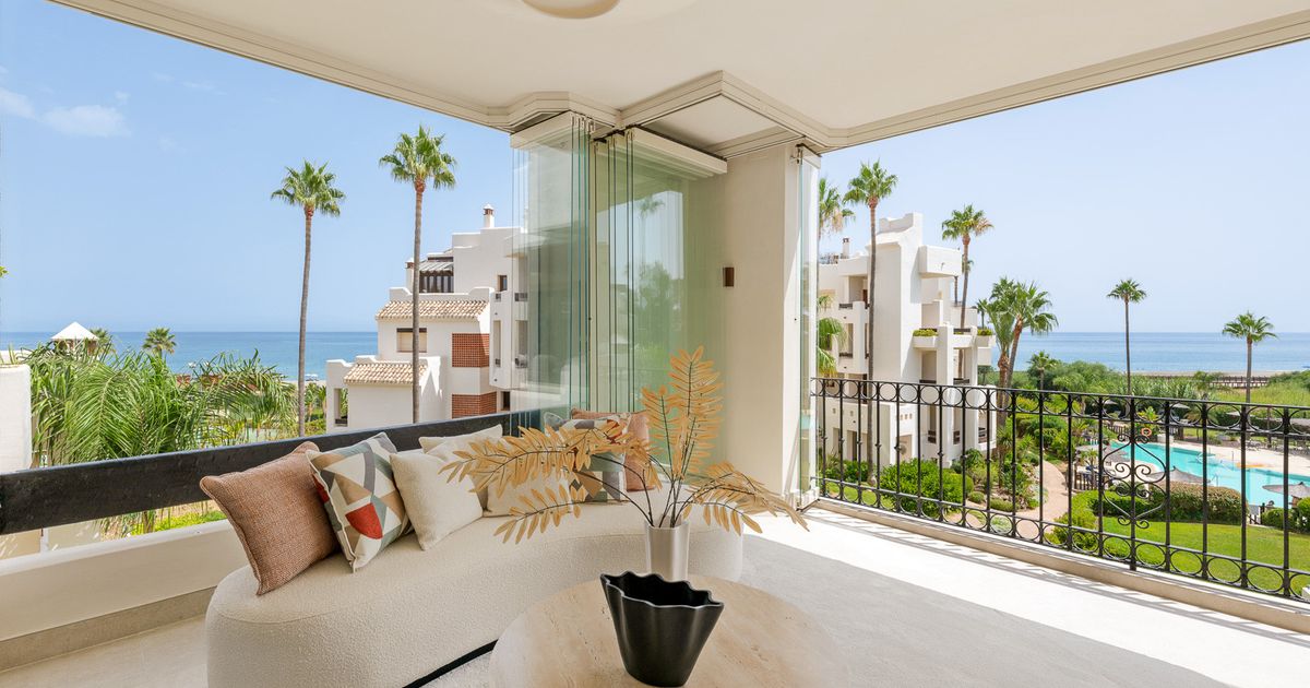 Апартаменты в Estepona, Bahía del Velerín, Estepona, 3/12