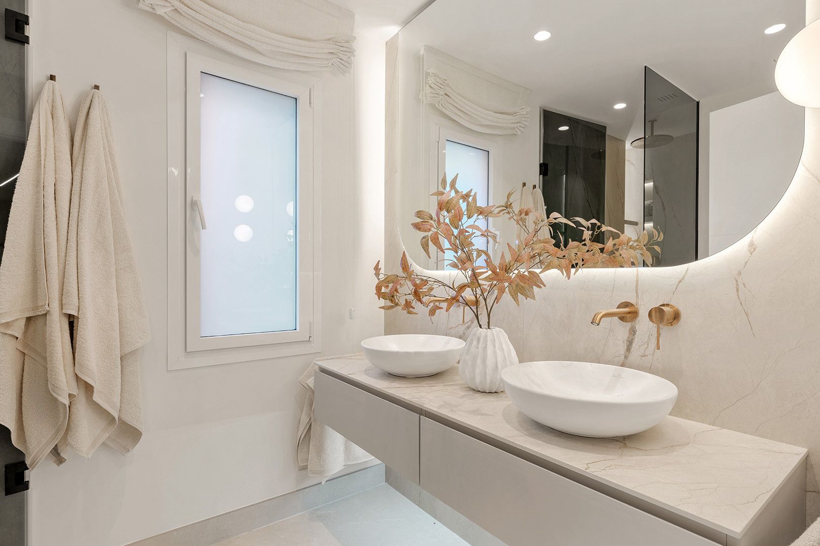 Appartement en Rez-de-Chaussée à Estepona, Menara Beach, Estepona, 10/12