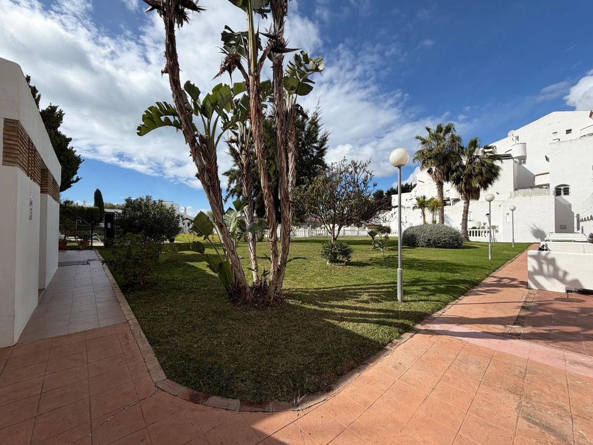 Ground Floor Apartment in Benalmadena, Benalmadena, 12/12