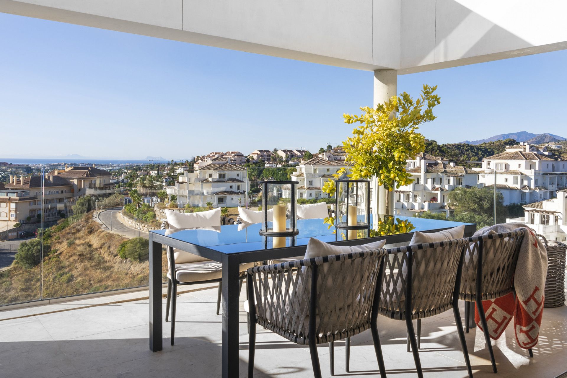 Duplex-takvåning i Nueva Andalucía, La Morelia de Marbella, Nueva Andalucia, 2/12