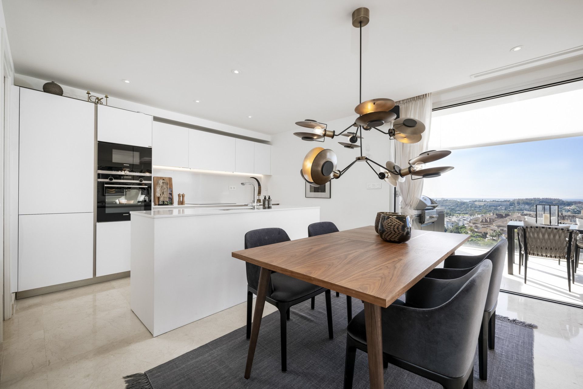 Duplex-takvåning i Nueva Andalucía, La Morelia de Marbella, Nueva Andalucia, 4/12