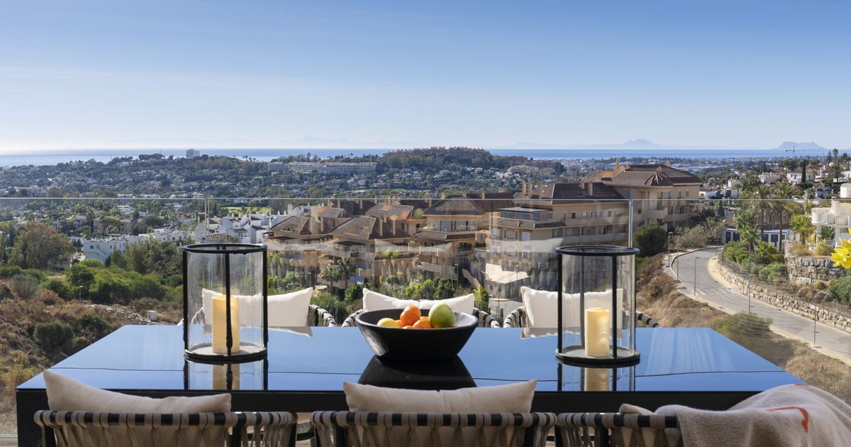 Duplex-takvåning i Nueva Andalucía, La Morelia de Marbella, Nueva Andalucia, 8/12