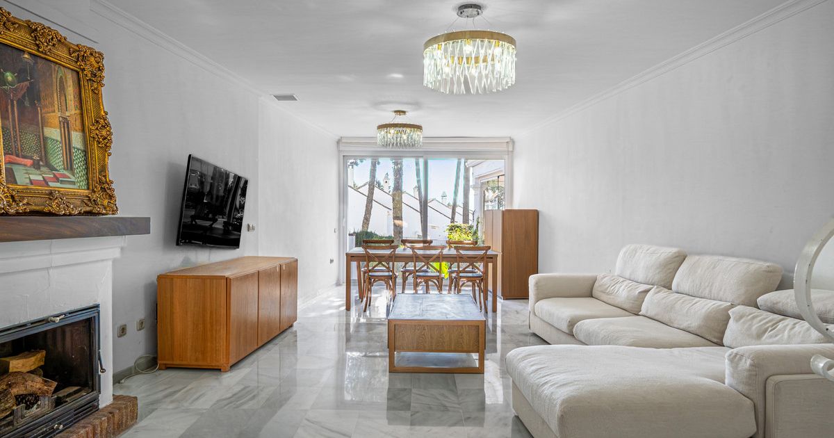 Villa Individuelle sur le Golden Mile, The Golden Mile, 2/12
