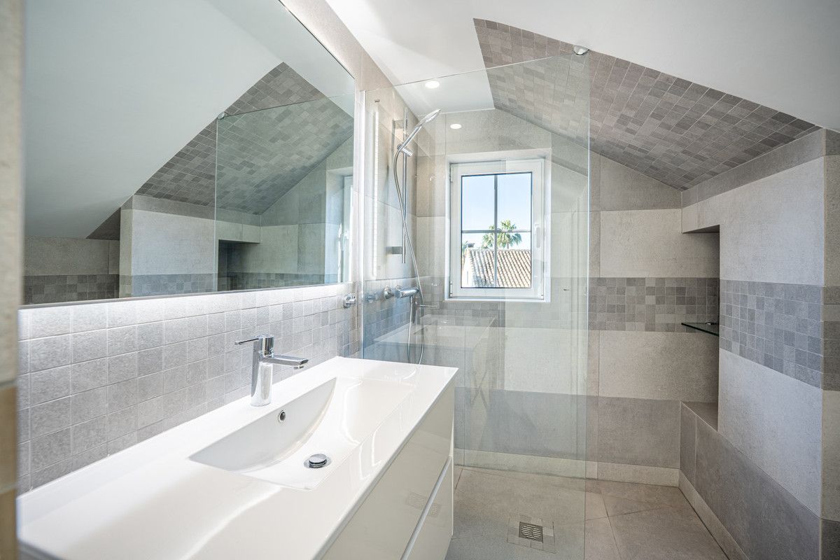 Villa Individuelle sur le Golden Mile, The Golden Mile, 5/12