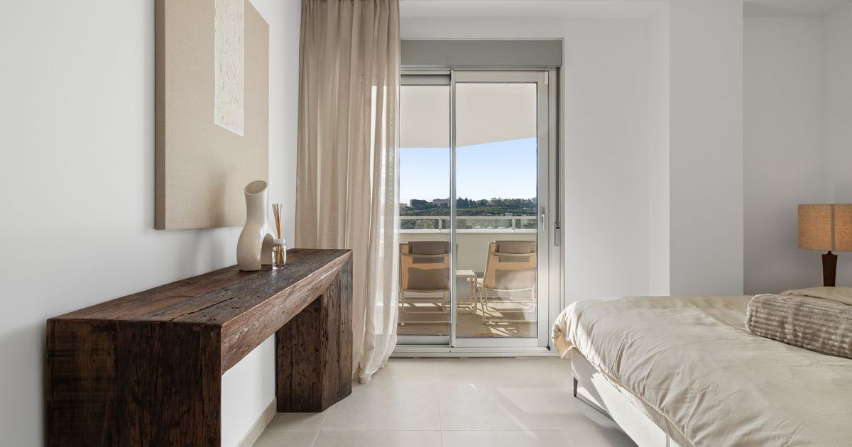 Gelijkvloers appartement in Estepona, Estepona, 2/12