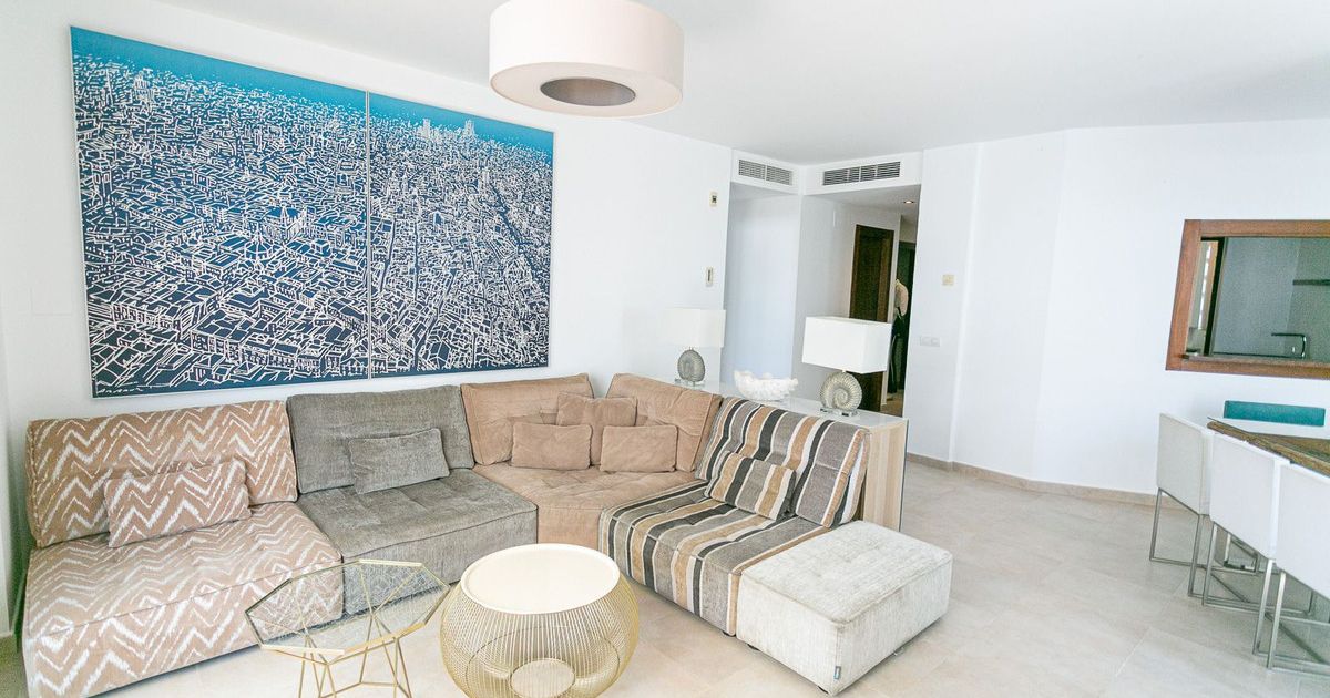 Dwupoziomowy penthouse w Altos de los Monteros, Altos de los Monteros, 3/12