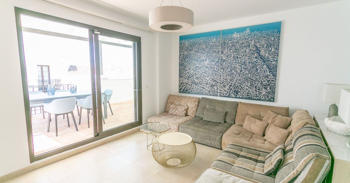 Dwupoziomowy penthouse w Altos de los Monteros, Altos de los Monteros, 4/12