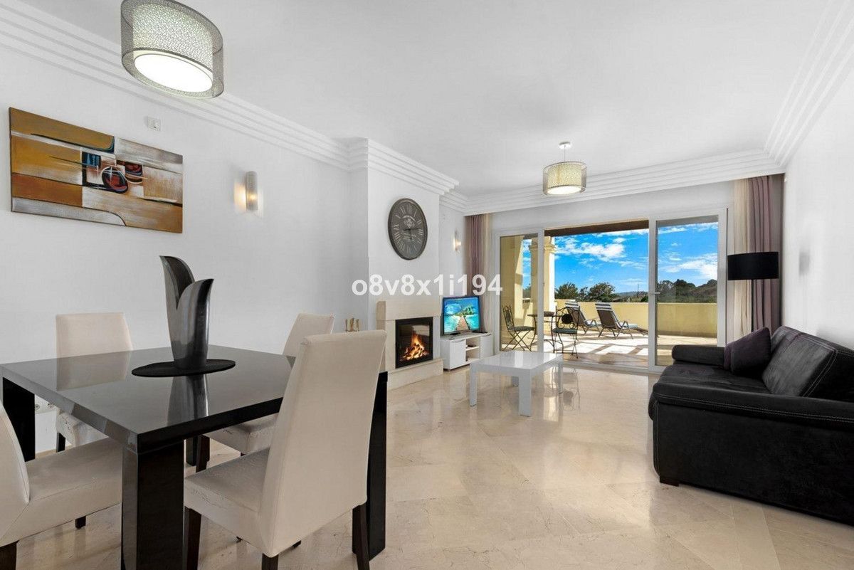 Apartment in der mittleren Etage in Casares, Casares, 12/12