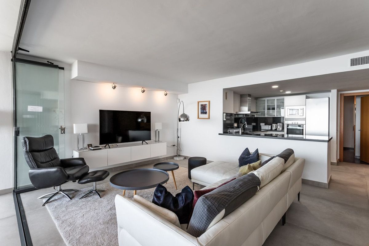 Penthouse Duplex in Higueron, Higueron, 3/5