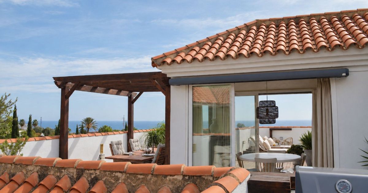 Penthouse in Higueron, Higueron, 3/12