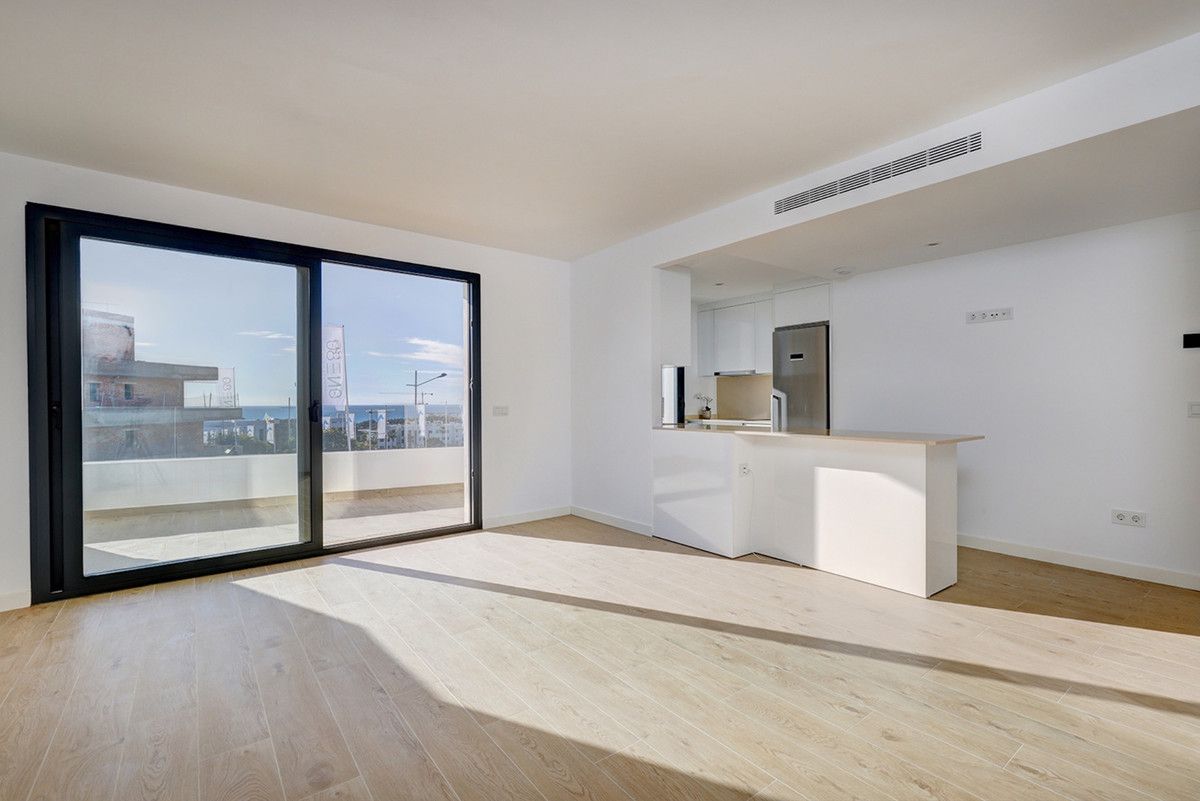 Wohnung in mittlerer Etage in Estepona, Estepona, 12/12