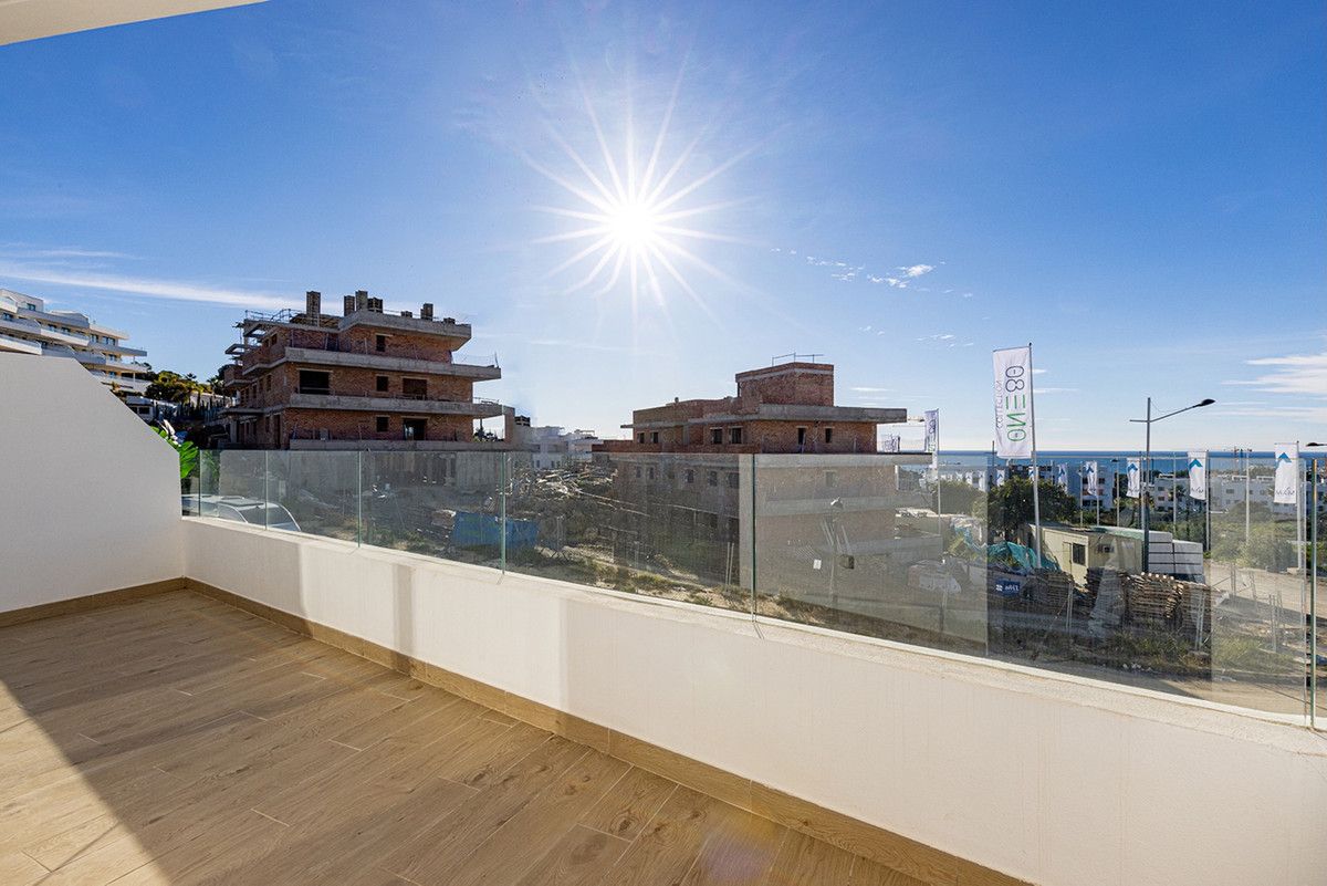Wohnung in mittlerer Etage in Estepona, Estepona, 9/12