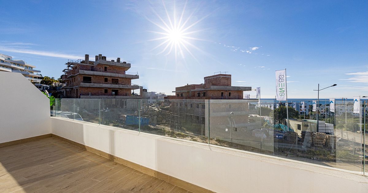 Wohnung in mittlerer Etage in Estepona, Estepona, 9/12