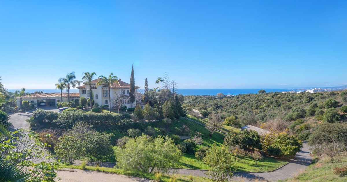 Detached Villa in Altos de los Monteros, Altos de los Monteros, 1/12