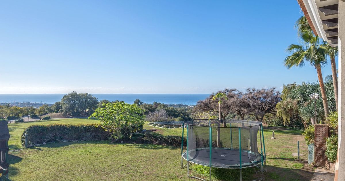 Detached Villa in Altos de los Monteros, Altos de los Monteros, 12/12