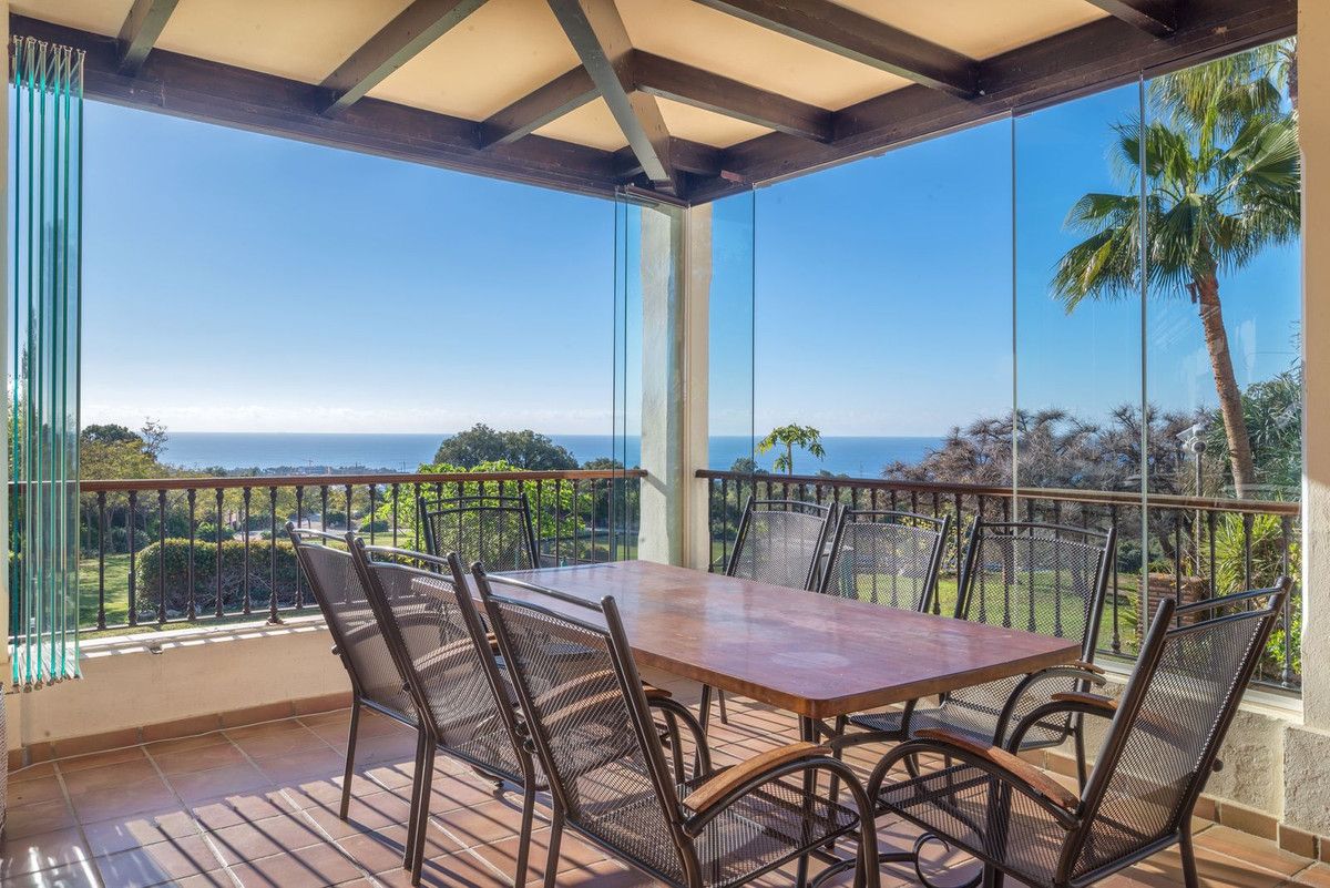 Detached Villa in Altos de los Monteros, Altos de los Monteros, 5/12
