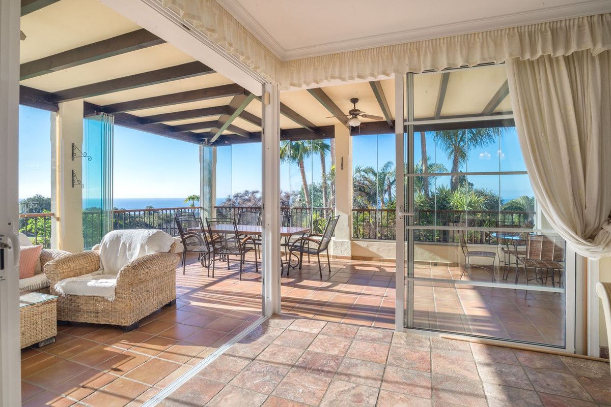 Detached Villa in Altos de los Monteros, Altos de los Monteros, 6/12