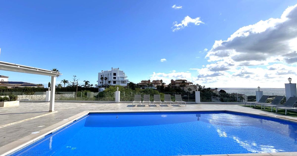 Villa in Mijas Costa, El Faro de Calaburras, Mijas Costa, 4/12