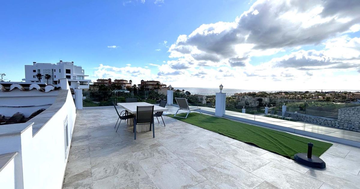 Villa in Mijas Costa, El Faro de Calaburras, Mijas Costa, 9/12