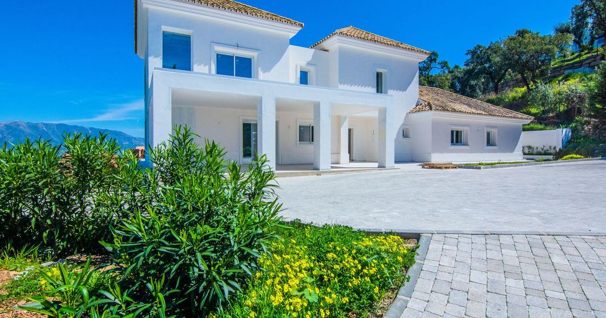 Detached Villa in La Mairena, La Mairena, 6/12