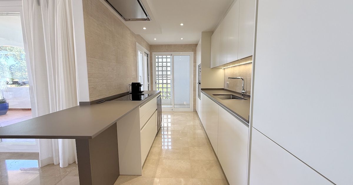 Apartament w Marbella East, La Mairena, Marbella East, 9/12