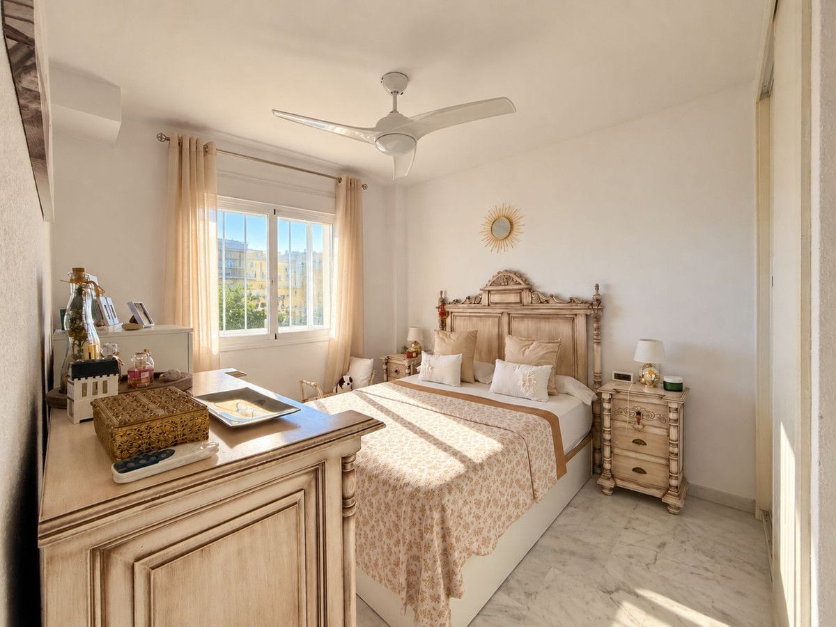 Apartament na środkowym piętrze w Doña Julia, Doña Julia, 8/12