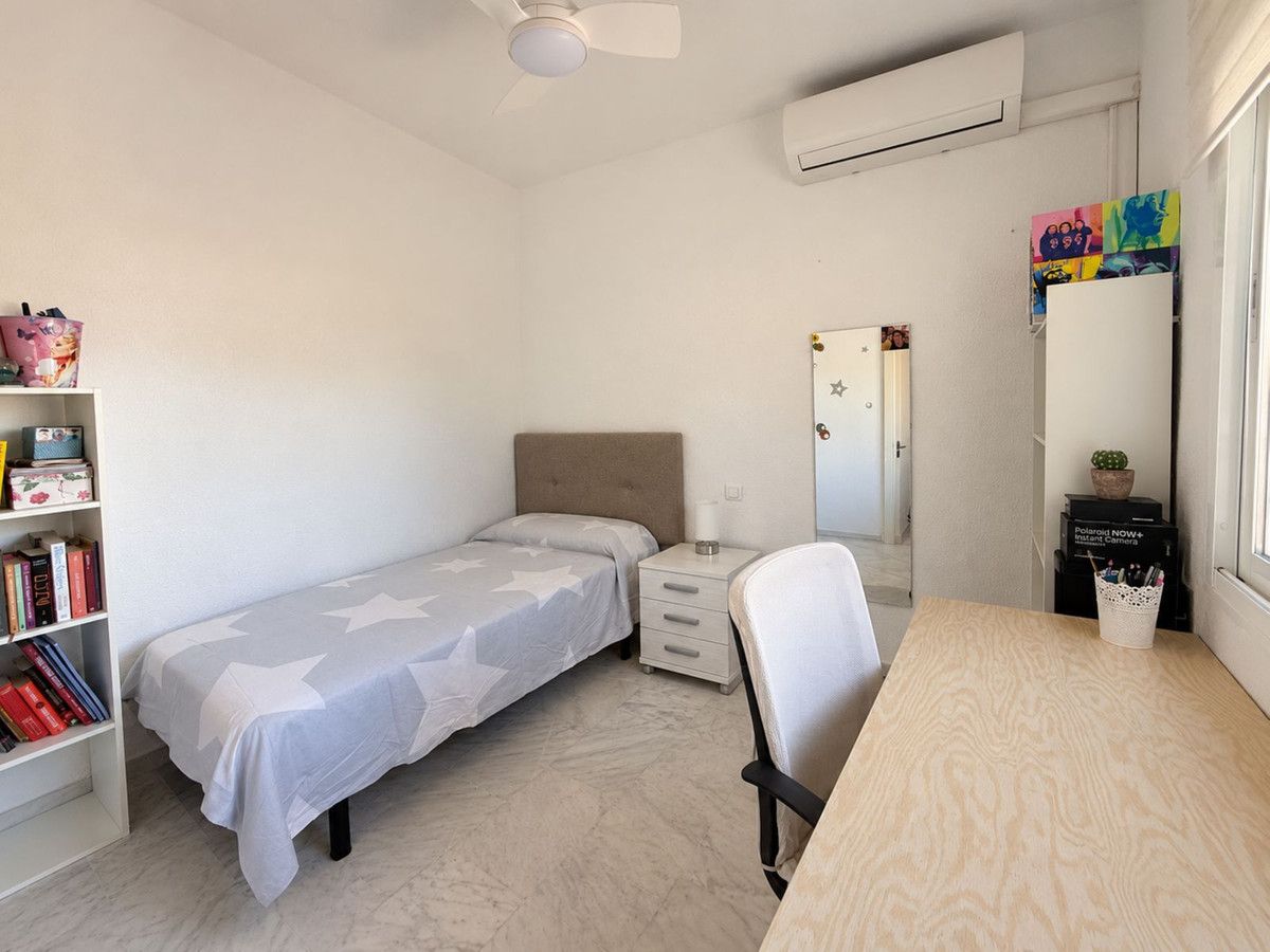Apartament na środkowym piętrze w Doña Julia, Doña Julia, 10/12