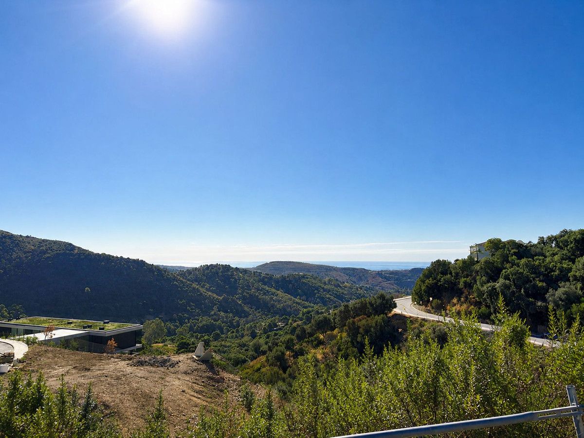 Residential Plot in Benahavís, Benahavís, 3/12