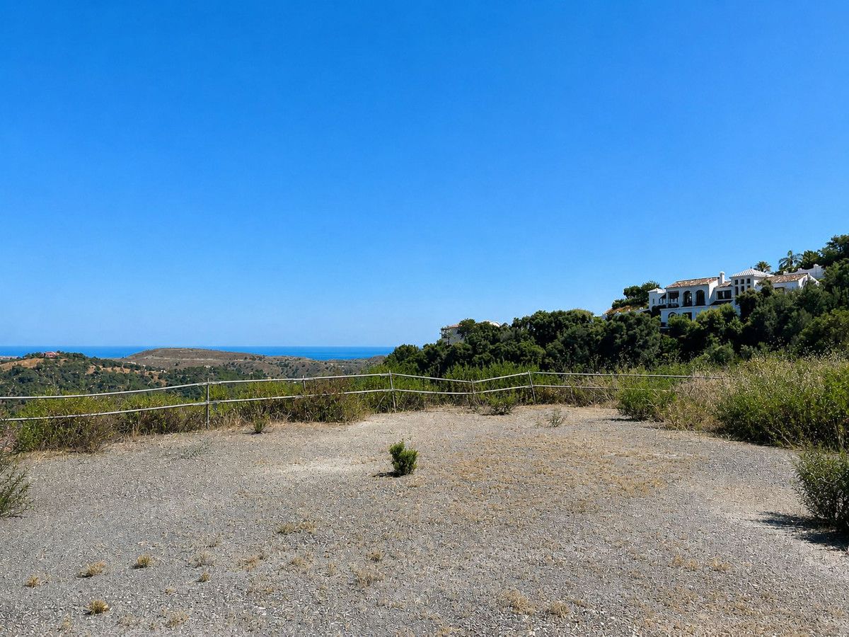 Residential Plot in Benahavís, Benahavís, 4/12