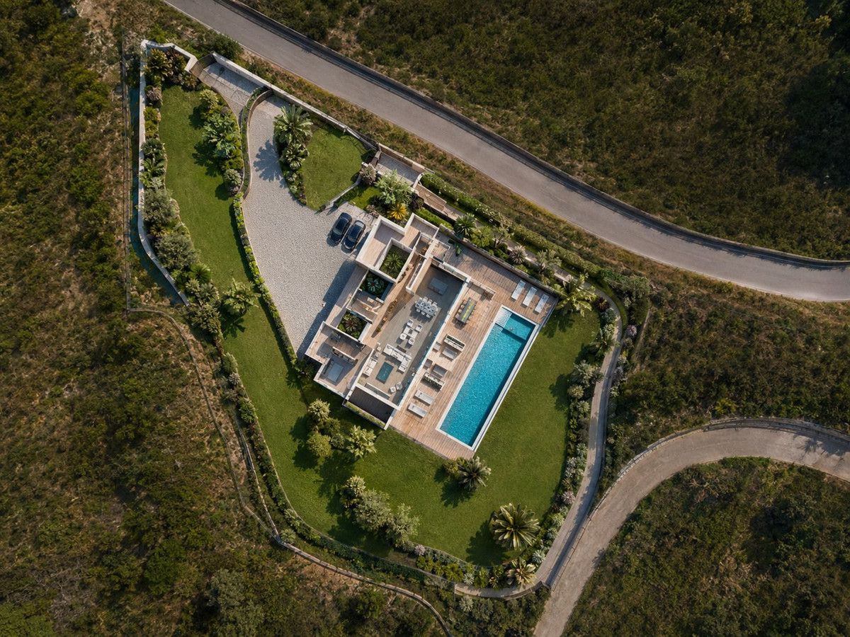Residential Plot in Benahavís, Benahavís, 5/12