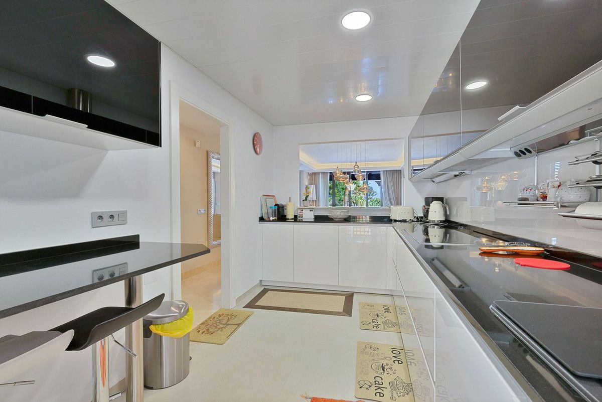 Penthouse in San Pedro de Alcántara, San Pedro de Alcántara, 11/12
