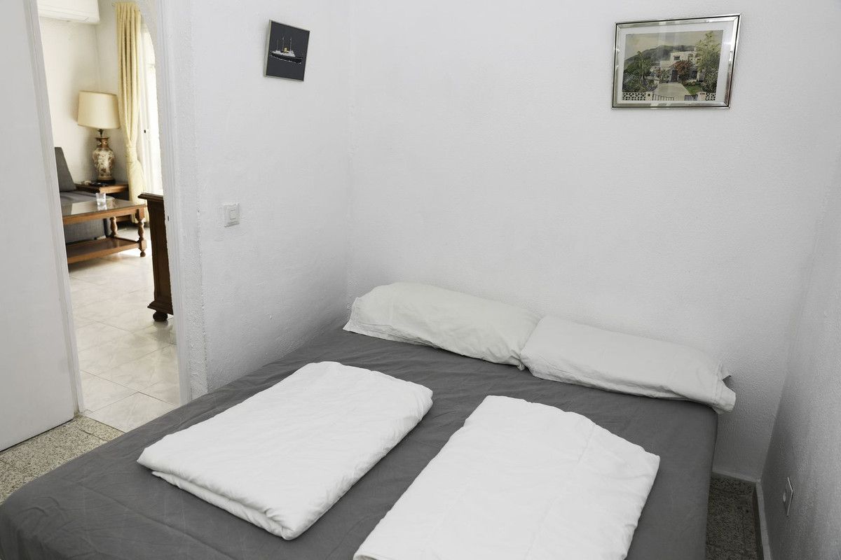 Appartement op de middelste verdieping in Los Boliches, Los Boliches, 11/12