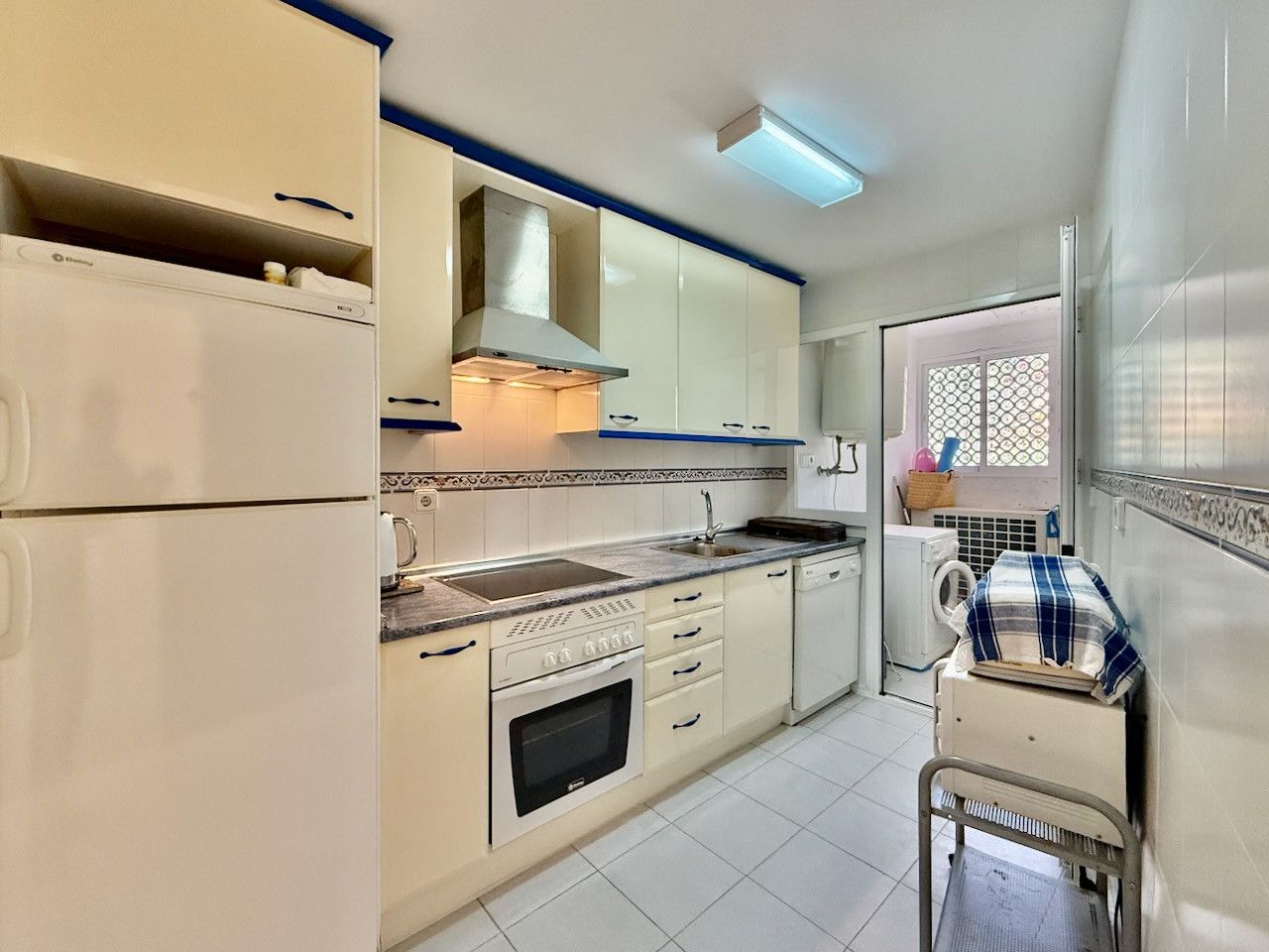 Apartment in Manilva, La Duquesa, Manilva, 10/12