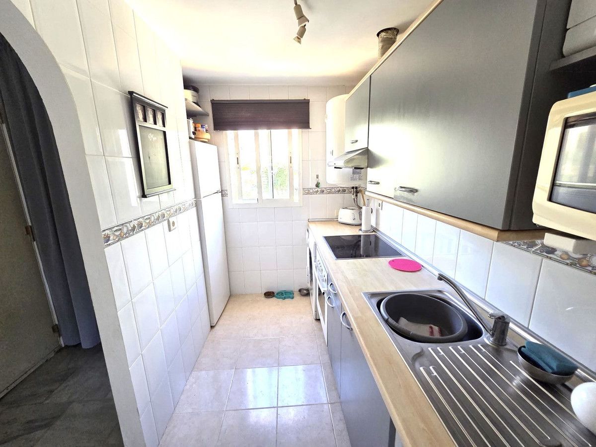 Middle Floor Apartment in Miraflores, Miraflores, 2/12