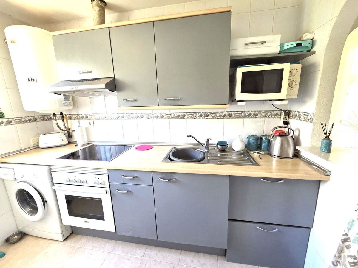 Middle Floor Apartment in Miraflores, Miraflores, 3/12