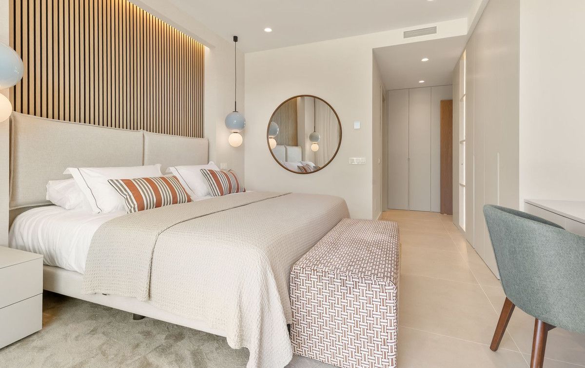 Apartment in der mittleren Etage in The Golden Mile, The Golden Mile, 12/12