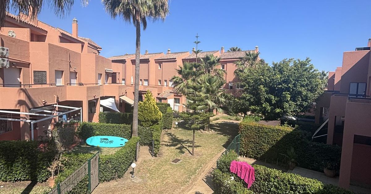 Herenhuis in Manilva, Manilva, 7/12