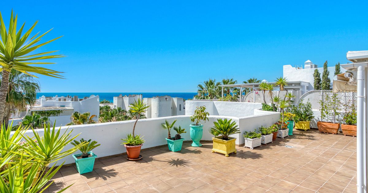 Duplex Penthouse in Marbella Golden Mile, Marbella Real, Marbella Golden Mile, 2/12