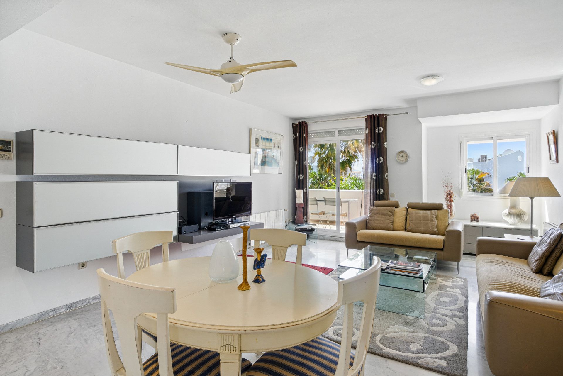 Duplex Penthouse in Marbella Golden Mile, Marbella Real, Marbella Golden Mile, 3/12