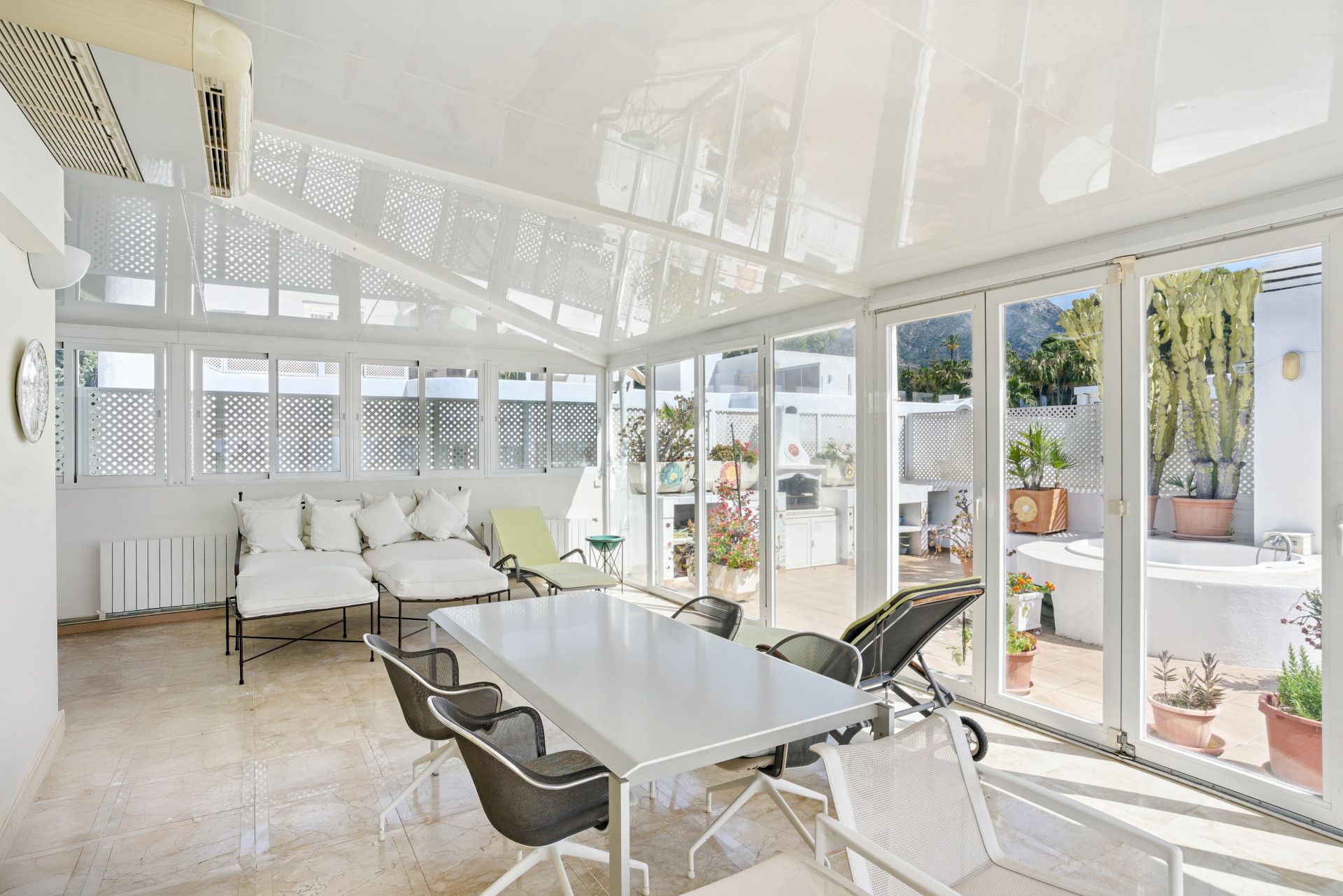 Duplex Penthouse in Marbella Golden Mile, Marbella Real, Marbella Golden Mile, 5/12
