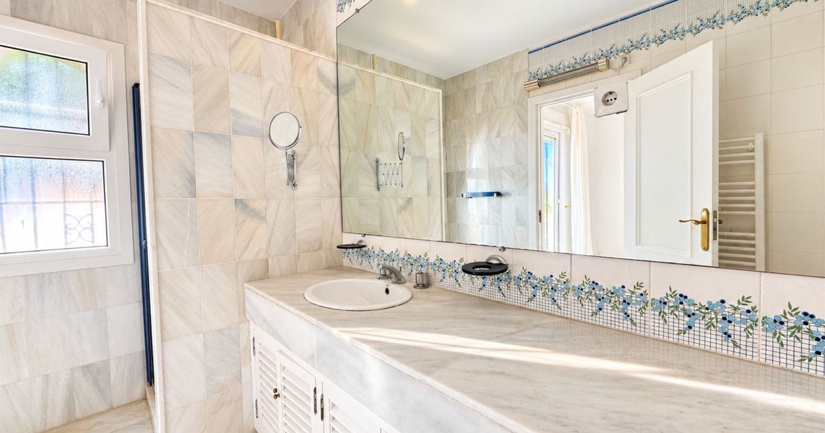 Townhouse in Cabopino, Cabopino, 10/12