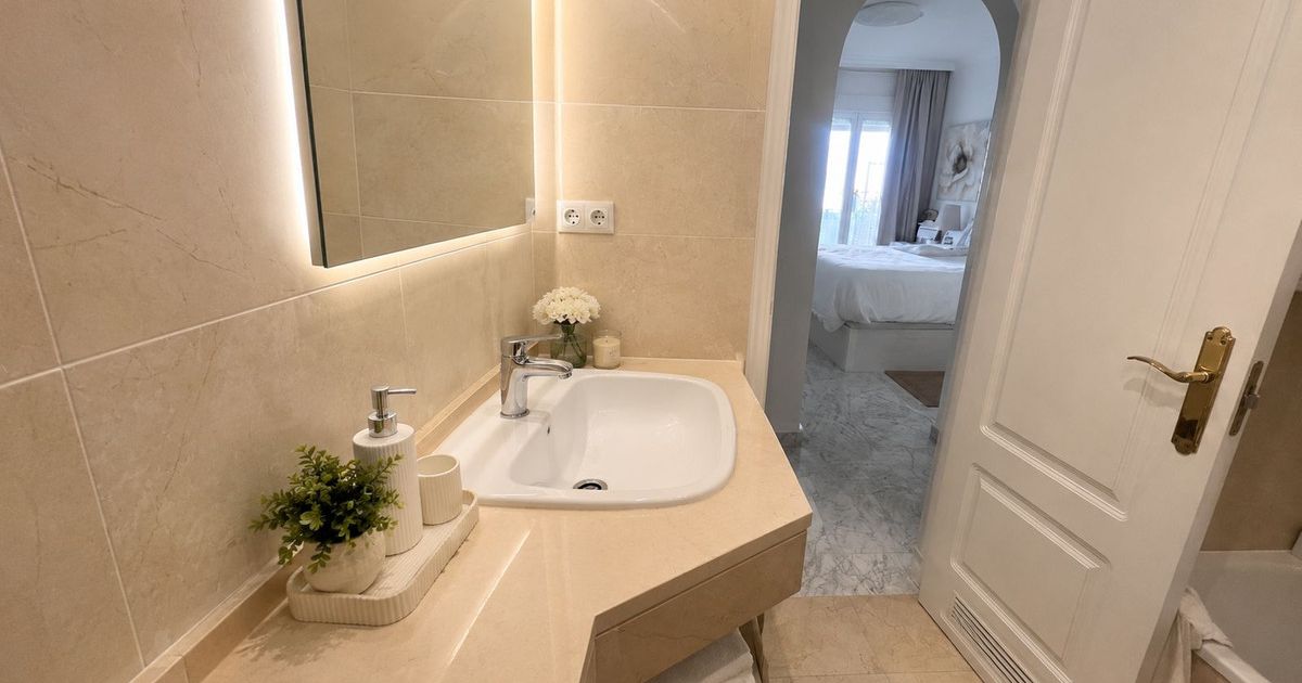 Ground Floor Apartment in Marbella, Marbella, 8/12