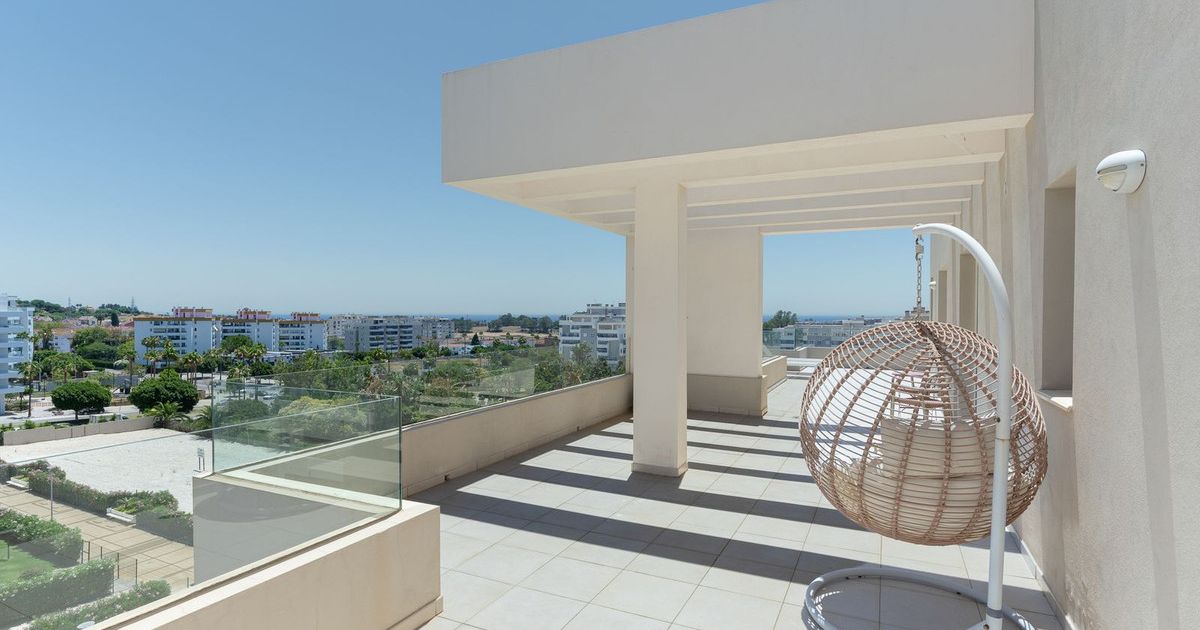 Penthouse in Nueva Andalucía, Nueva Andalucía, 6/12