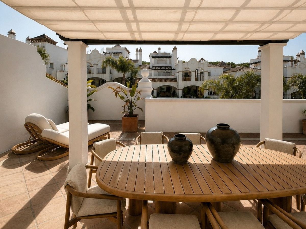 Penthouse Duplex in Sierra Blanca, Sierra Blanca, 8/12