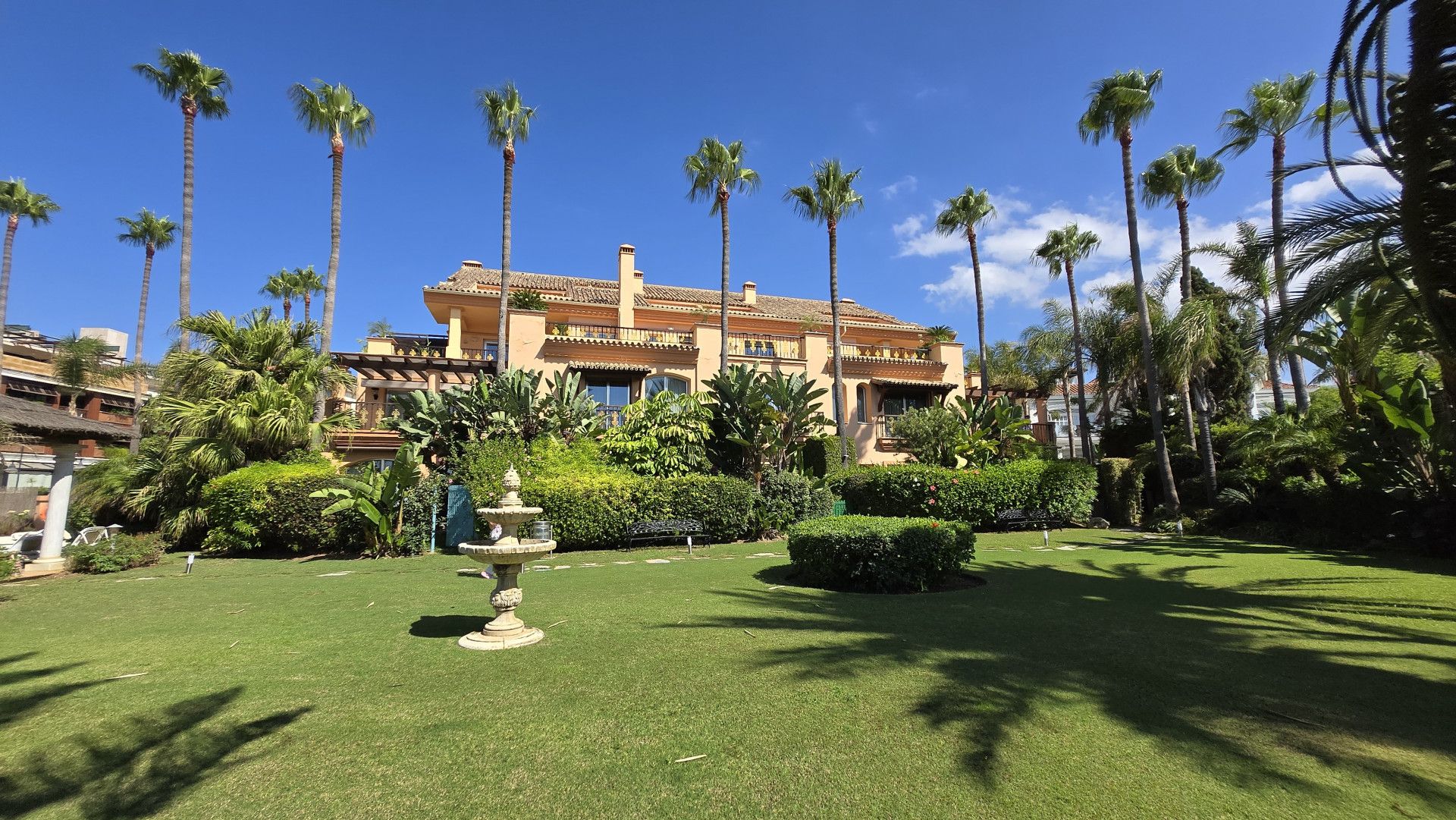 Lägenhet på markplan i Marbella - Puerto Banus, Casa Nova, Marbella - Puerto Banus, 1/12