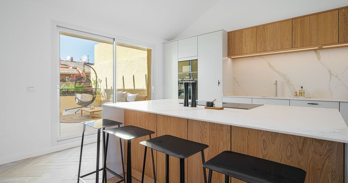 Penthouse w New Golden Mile, New Golden Mile, 6/12