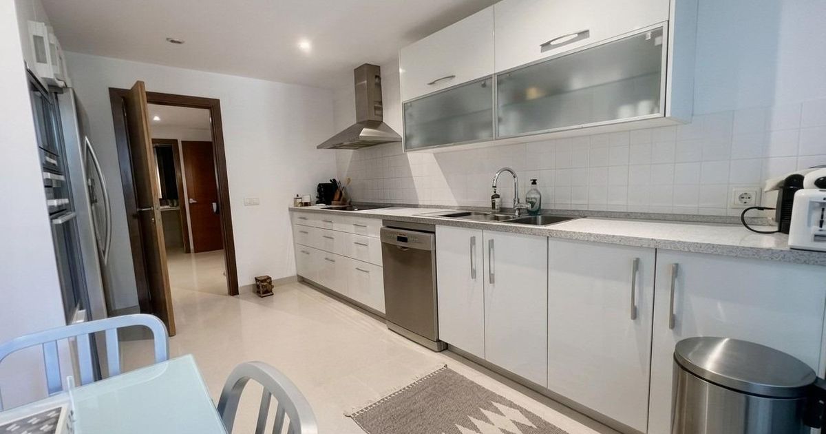 Penthouse in Marbella, Marbella, 5/12