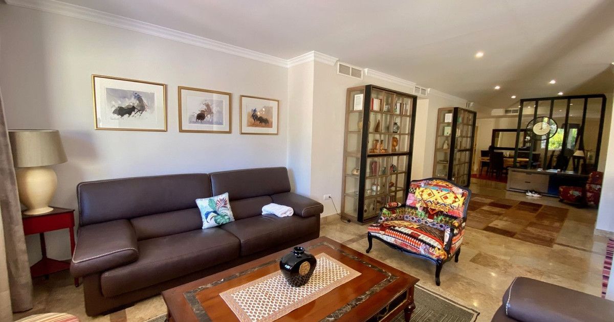 Appartement au premier étage dans The Golden Mile, The Golden Mile, 6/12